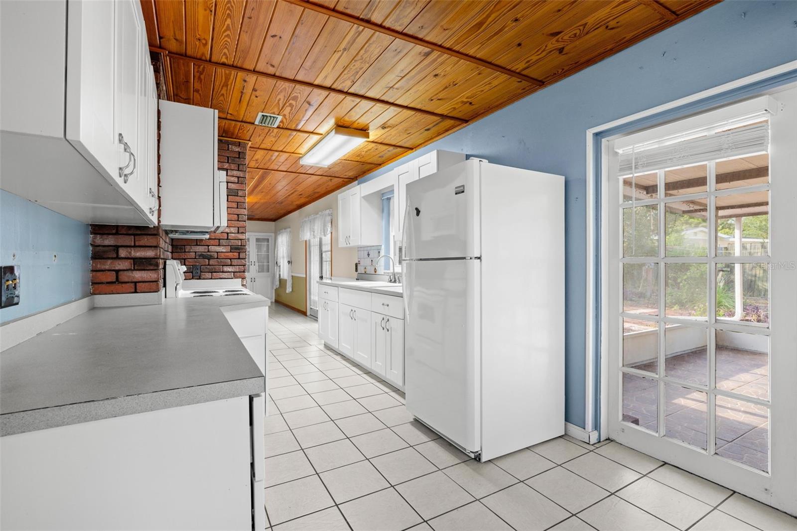 BRANDA VISTA SUB UNIT - Residential