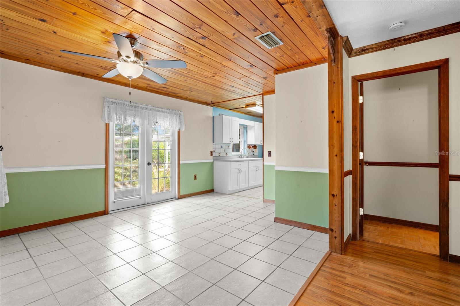 BRANDA VISTA SUB UNIT - Residential