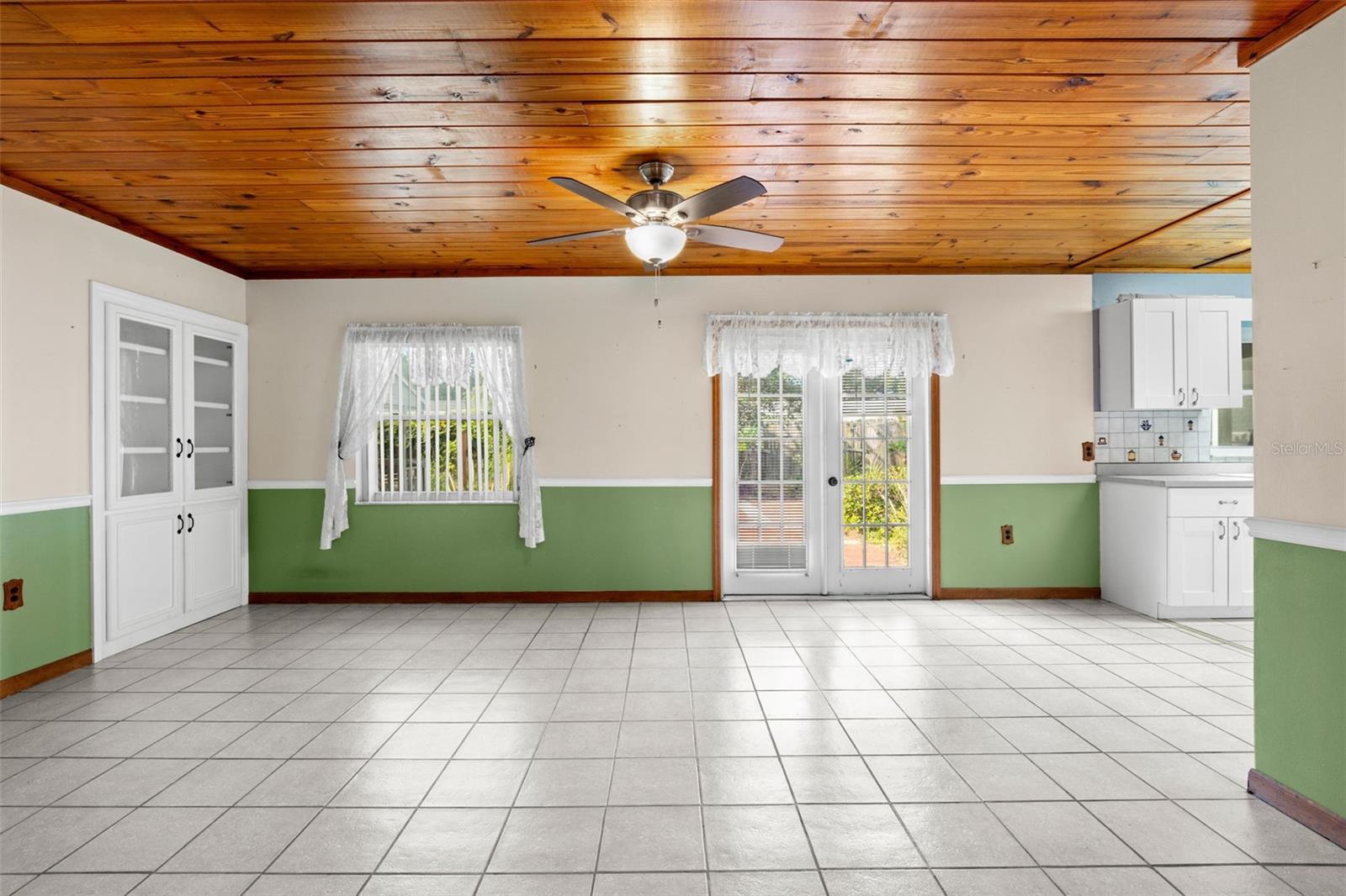 BRANDA VISTA SUB UNIT - Residential