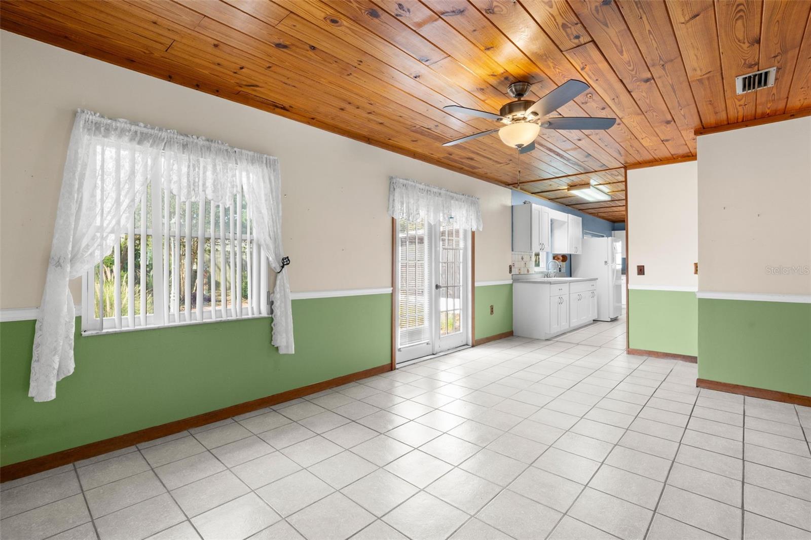 BRANDA VISTA SUB UNIT - Residential