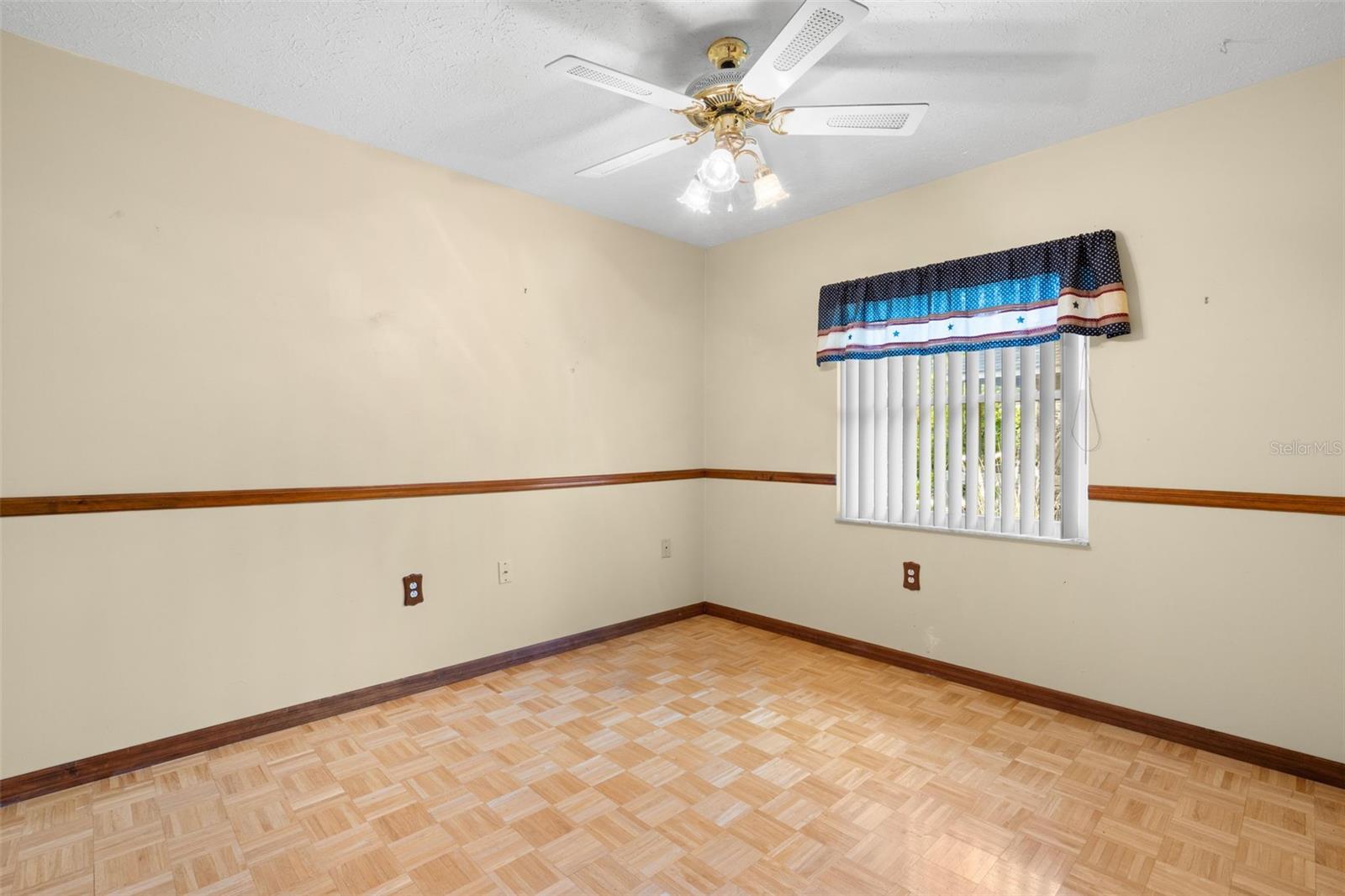BRANDA VISTA SUB UNIT - Residential