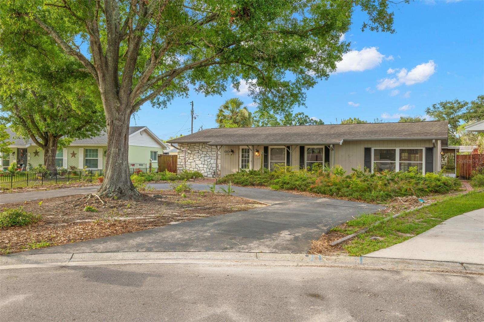 BRANDA VISTA SUB UNIT - Residential