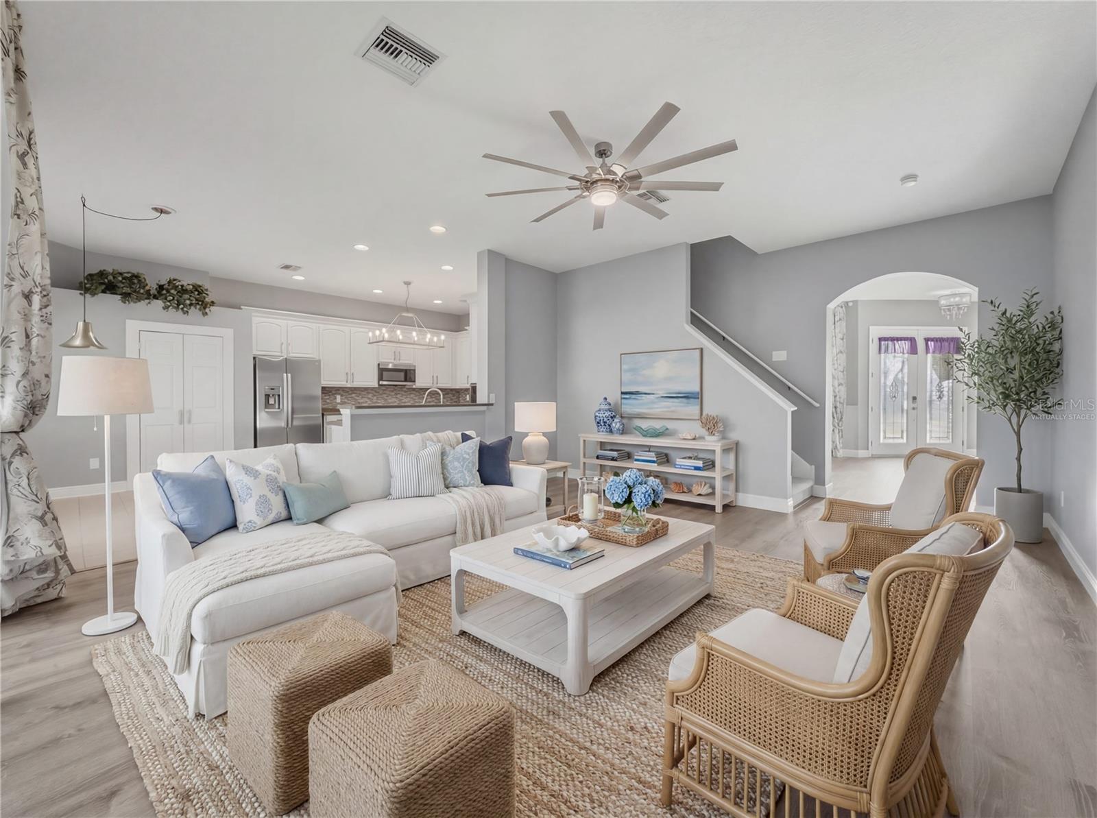 WATERS EDGE 02 - Residential