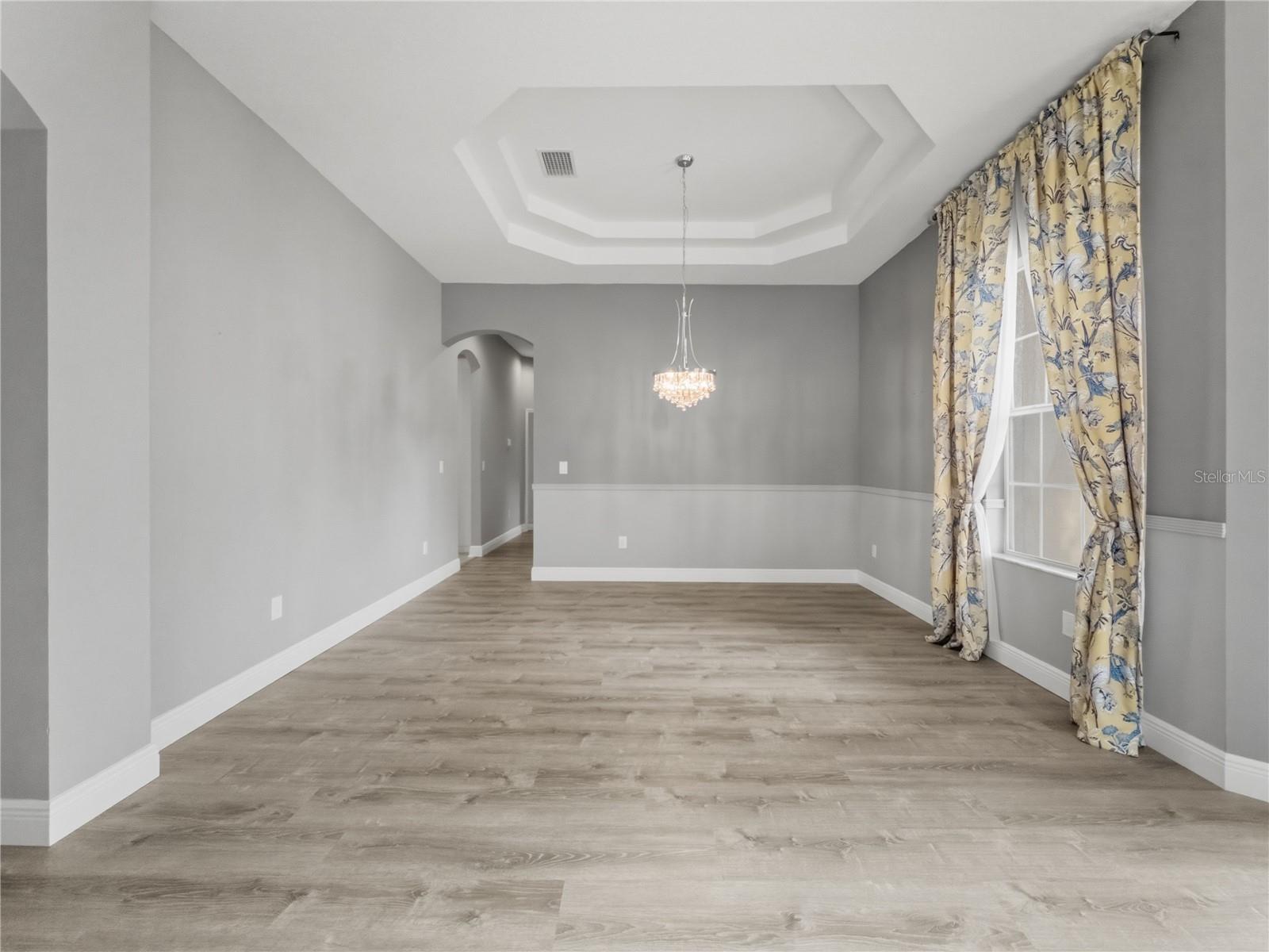 WATERS EDGE 02 - Residential