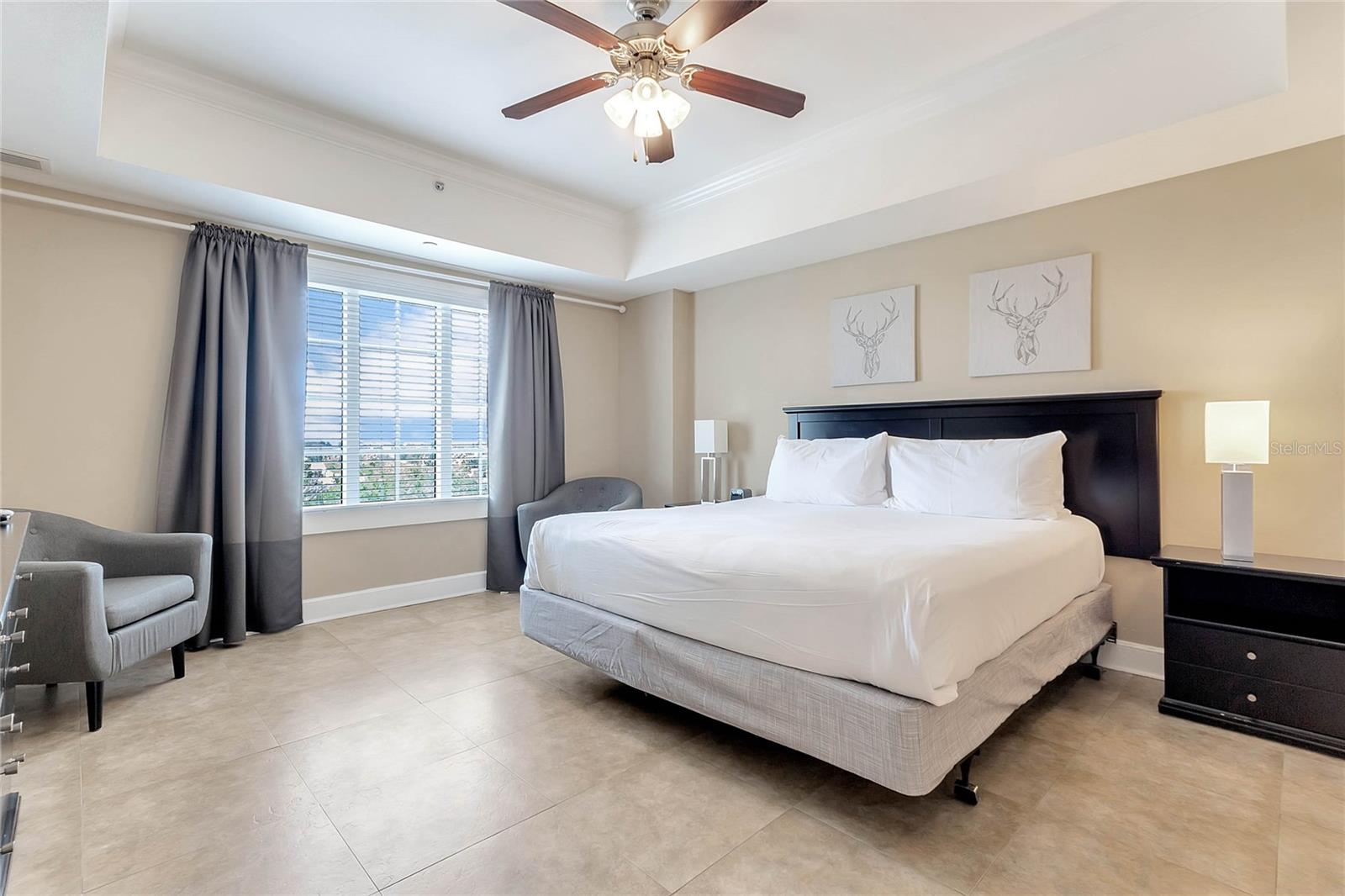 REUNION GRANDE CONDO - Residential
