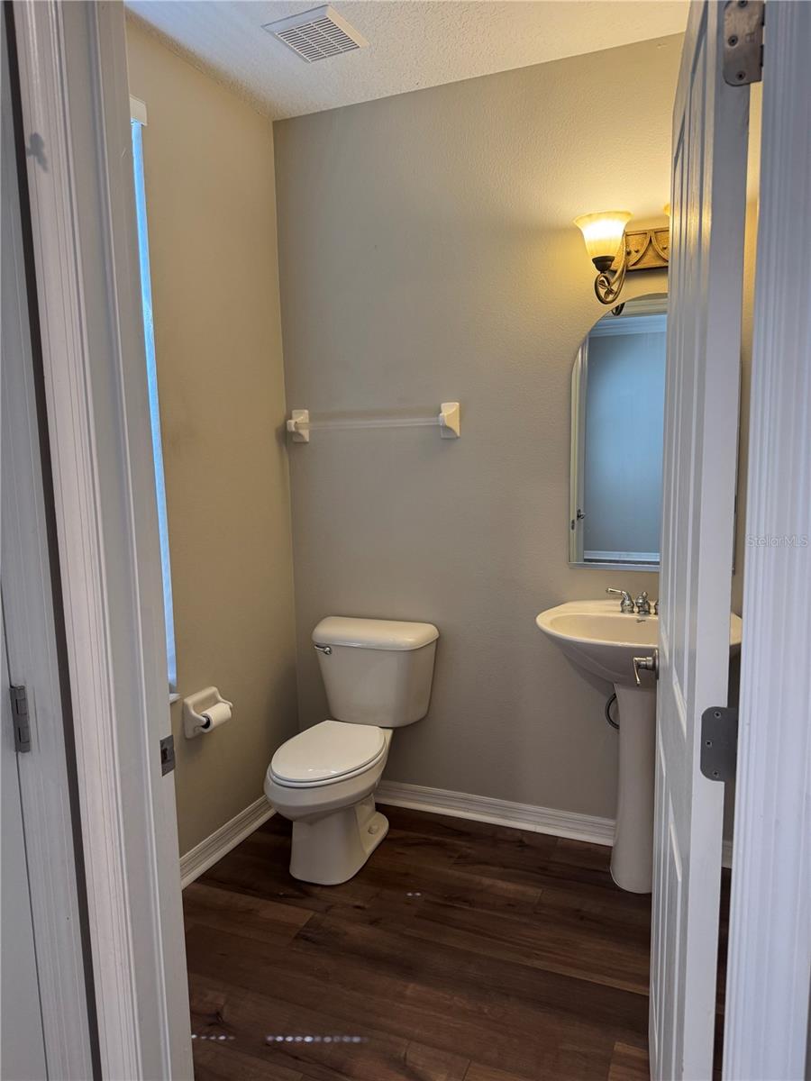 HIGHLAND PARK PH 2A-2 - Residential Lease