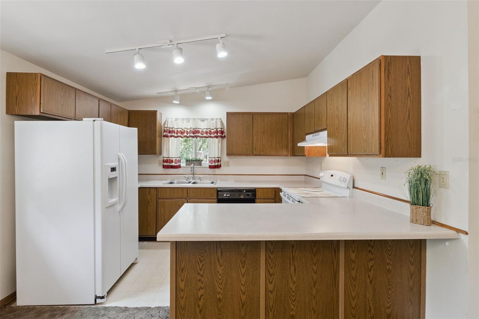 LAKE PIERCE HEIGHTS RESUB PT & LAKE PIERCE HEIGHTS - Residential