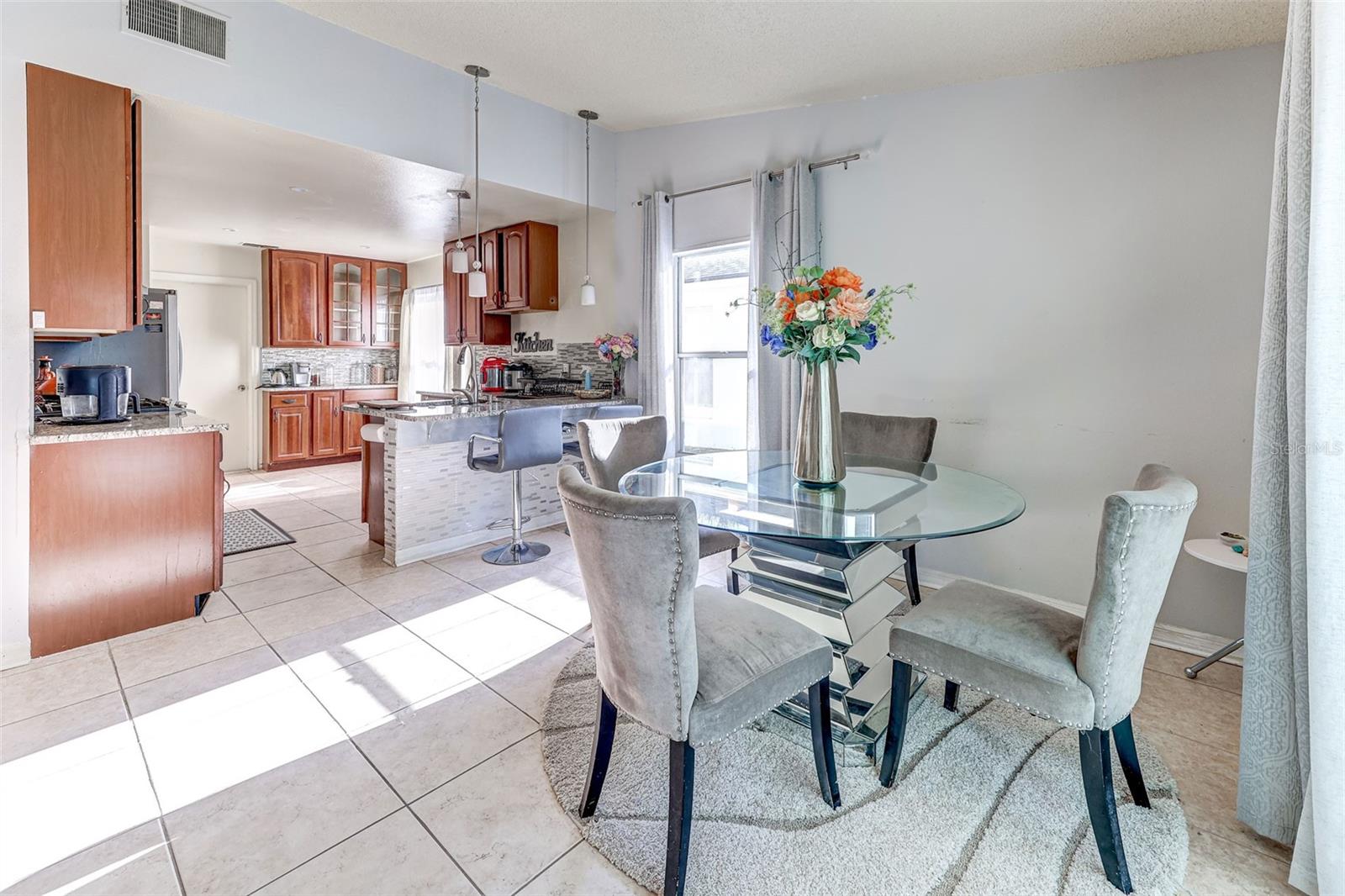 INDIAN RIDGE VILLAS PH 1 - Residential