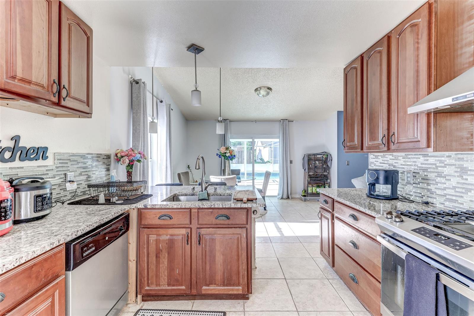 INDIAN RIDGE VILLAS PH 1 - Residential