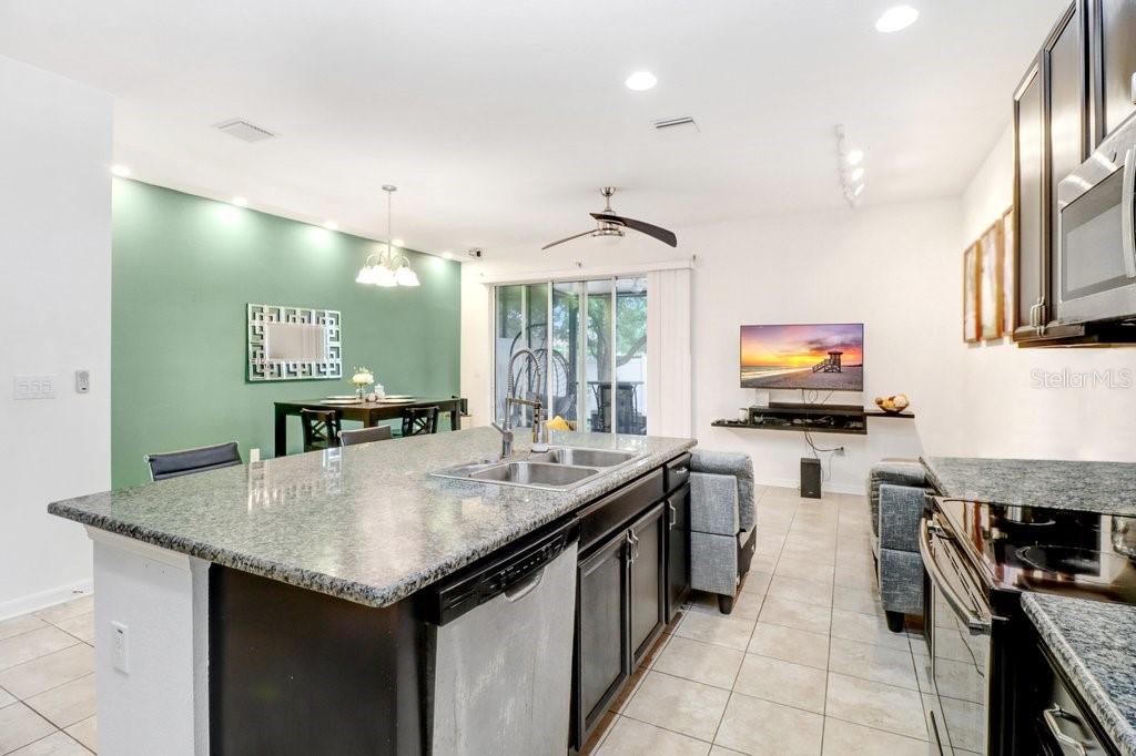 OAK CREEK - Residential