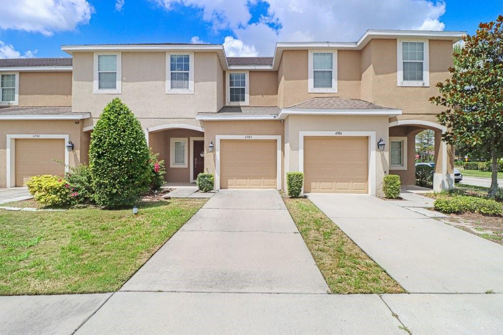 OAK CREEK - Residential