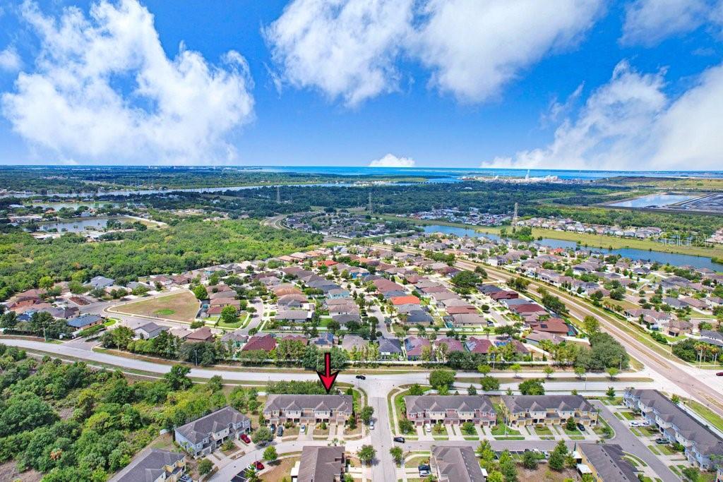 OAK CREEK - Residential