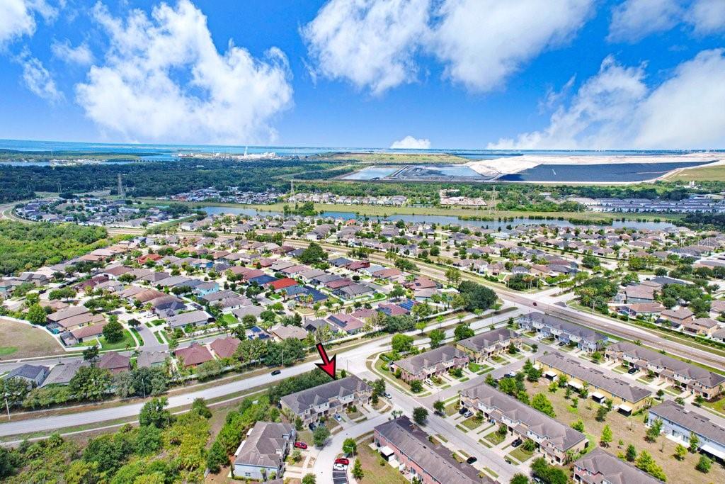 OAK CREEK - Residential