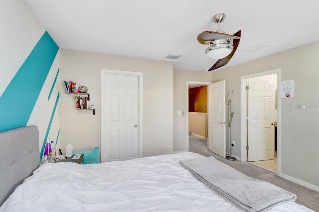 OAK CREEK - Residential