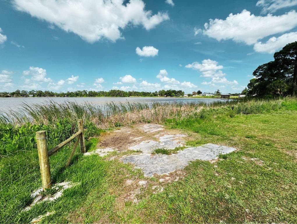 LAKE PERSIMMON - Residential