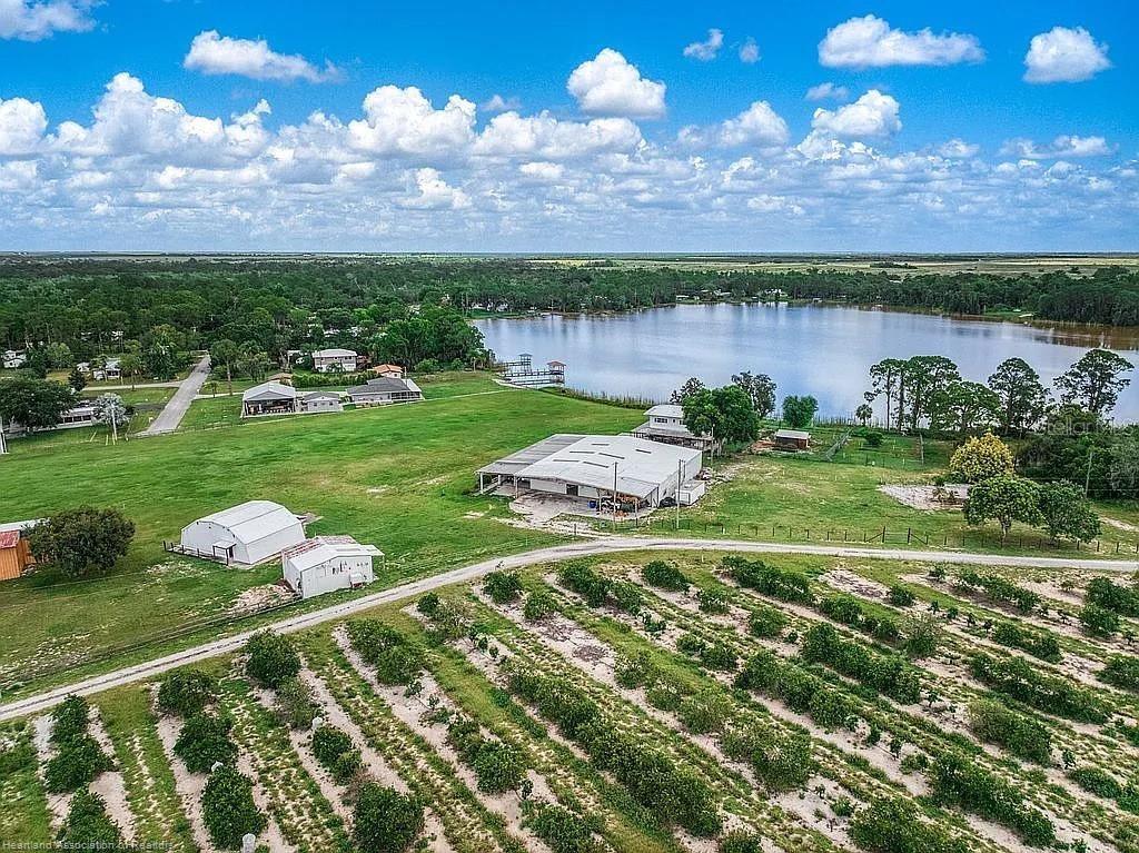 LAKE PERSIMMON - Residential