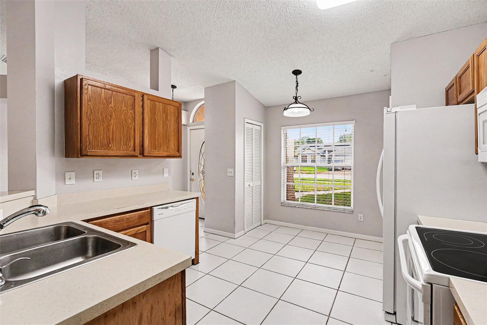 EMERALD HILLS UNIT TWO LOT 3 - Residential