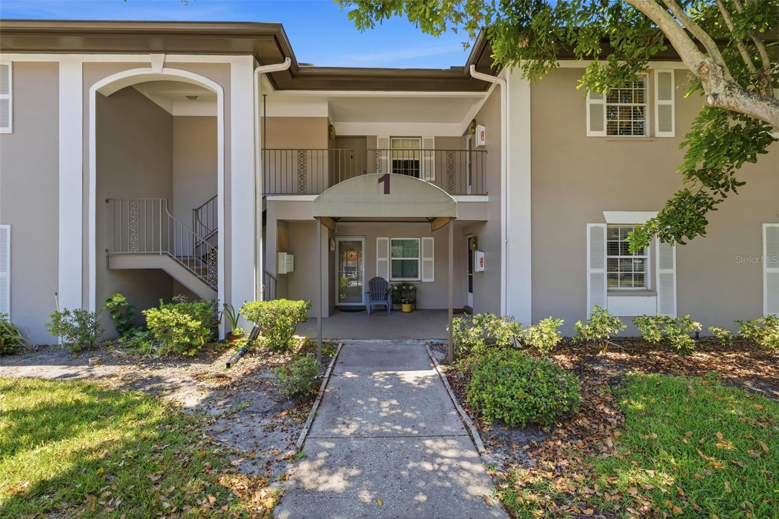 BAY OAKS CONDO - Residential