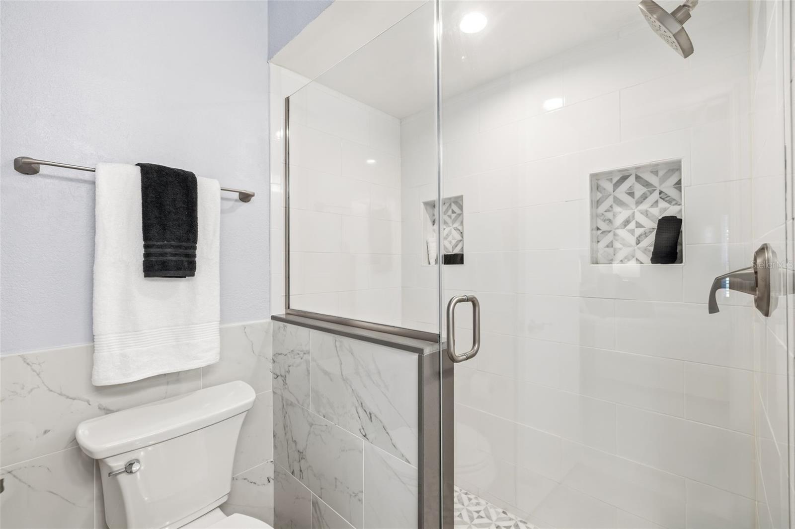 BAY OAKS CONDO - Residential