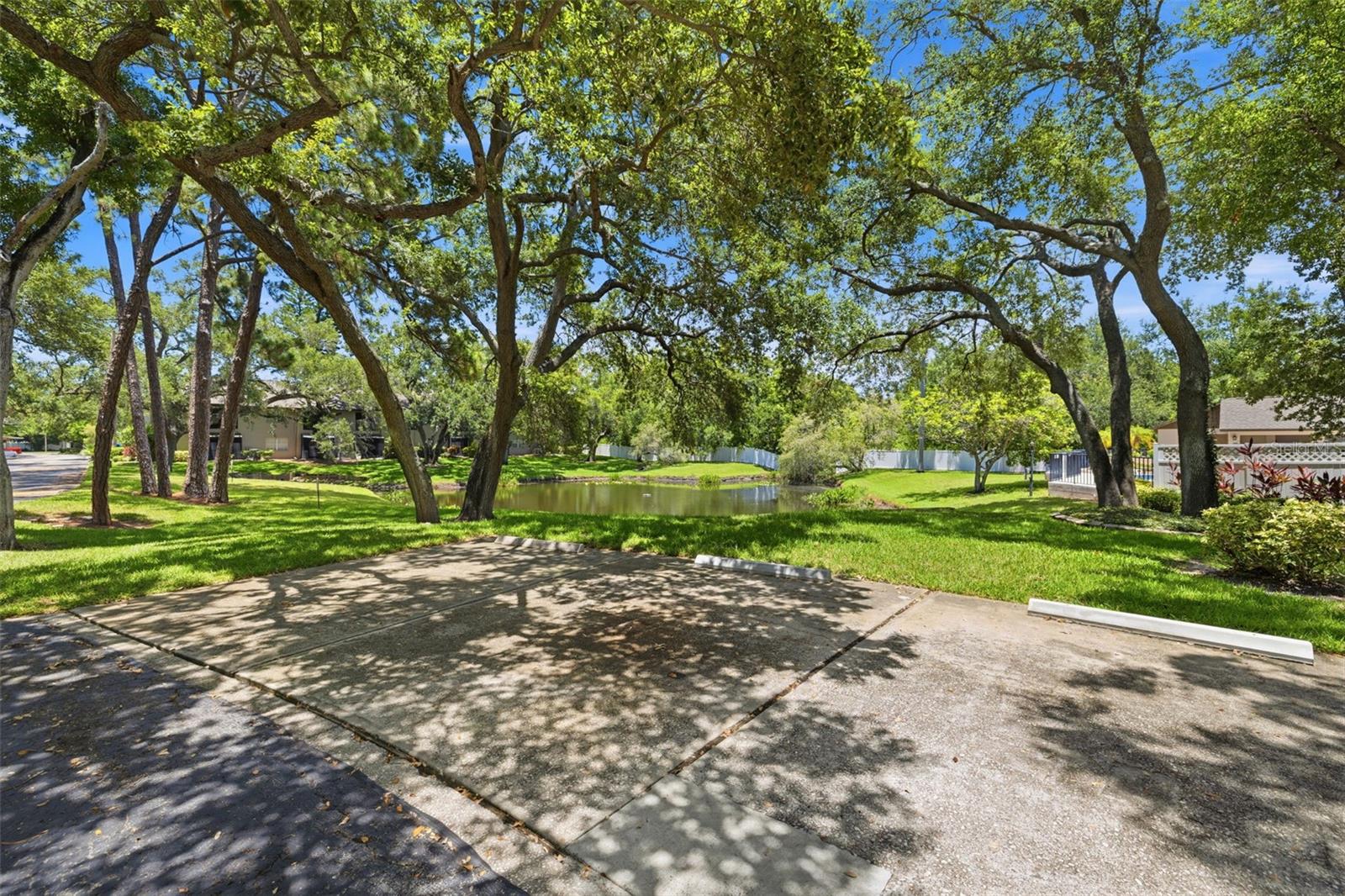 BAY OAKS CONDO - Residential