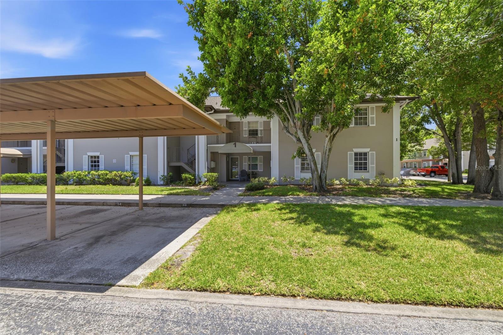 BAY OAKS CONDO - Residential