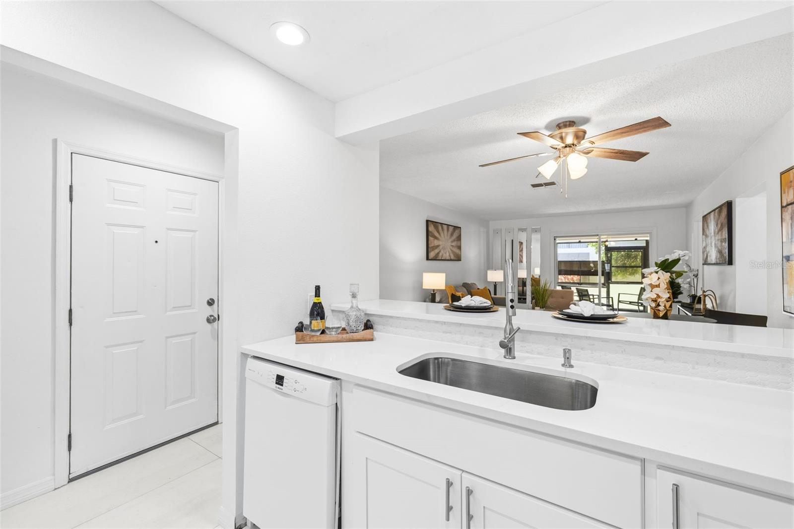 BAY OAKS CONDO - Residential