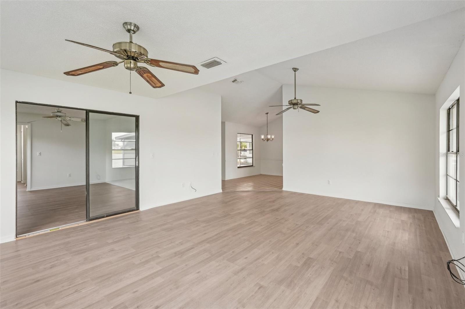 CYPRESSVIEW PH 1 UNIT 1 - Residential