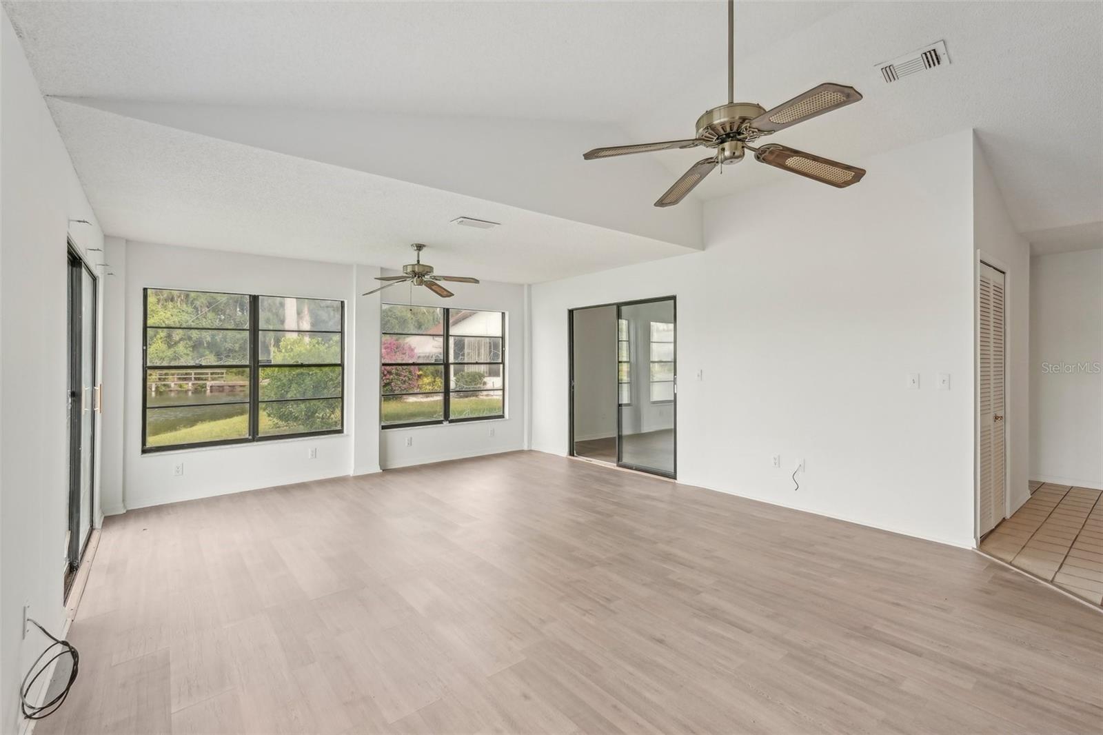 CYPRESSVIEW PH 1 UNIT 1 - Residential