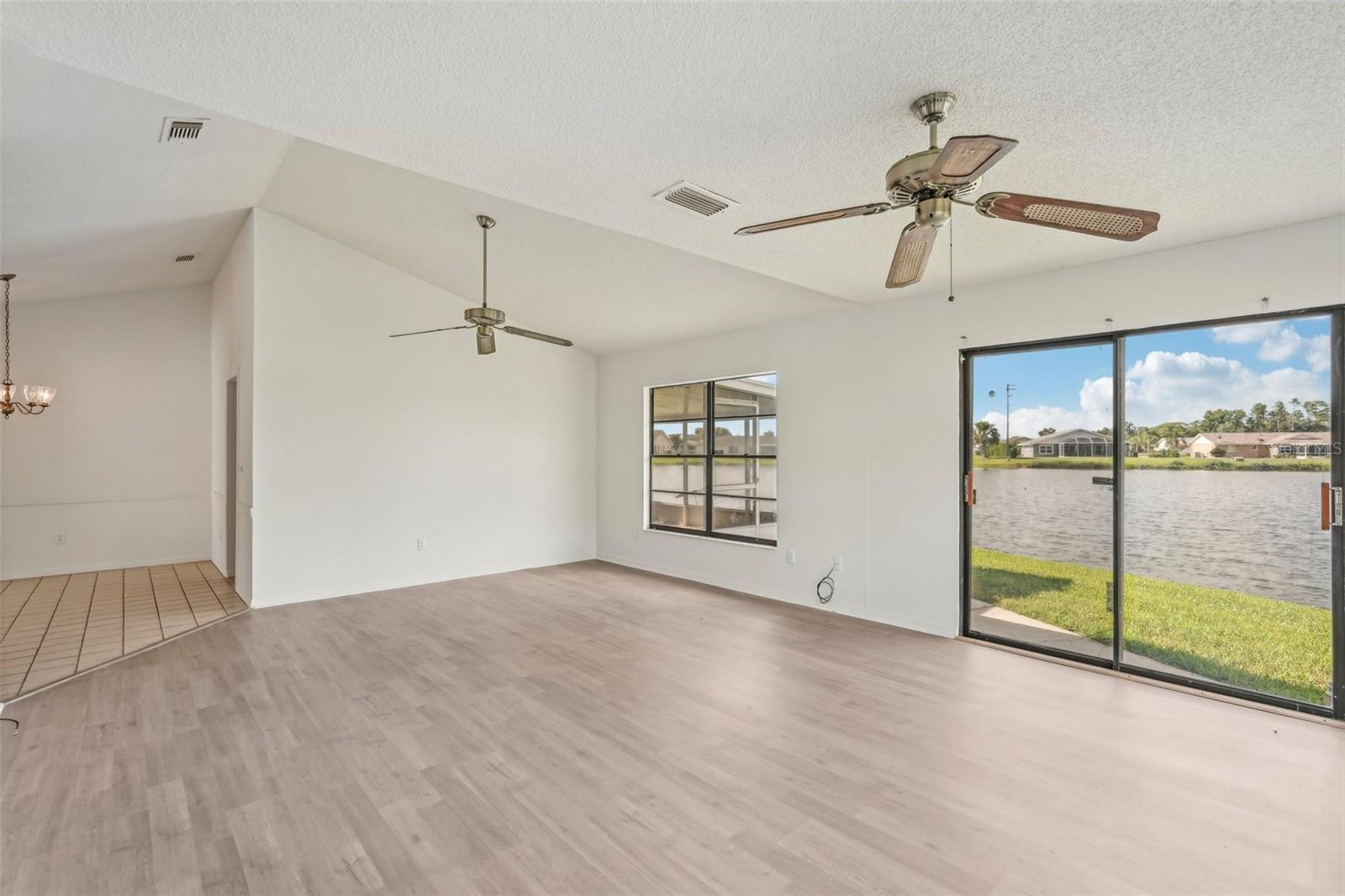 CYPRESSVIEW PH 1 UNIT 1 - Residential