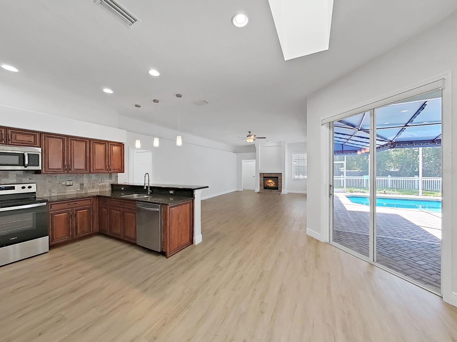 SOUTHFORK AT VAN DYKE FARMS - Residential