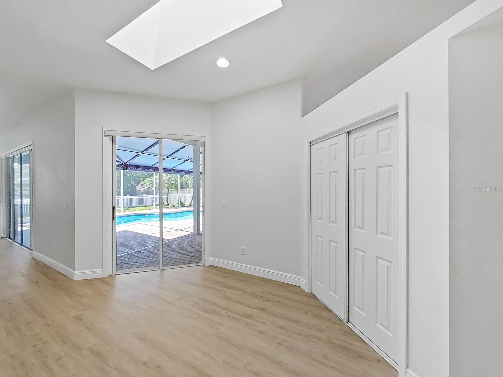 SOUTHFORK AT VAN DYKE FARMS - Residential