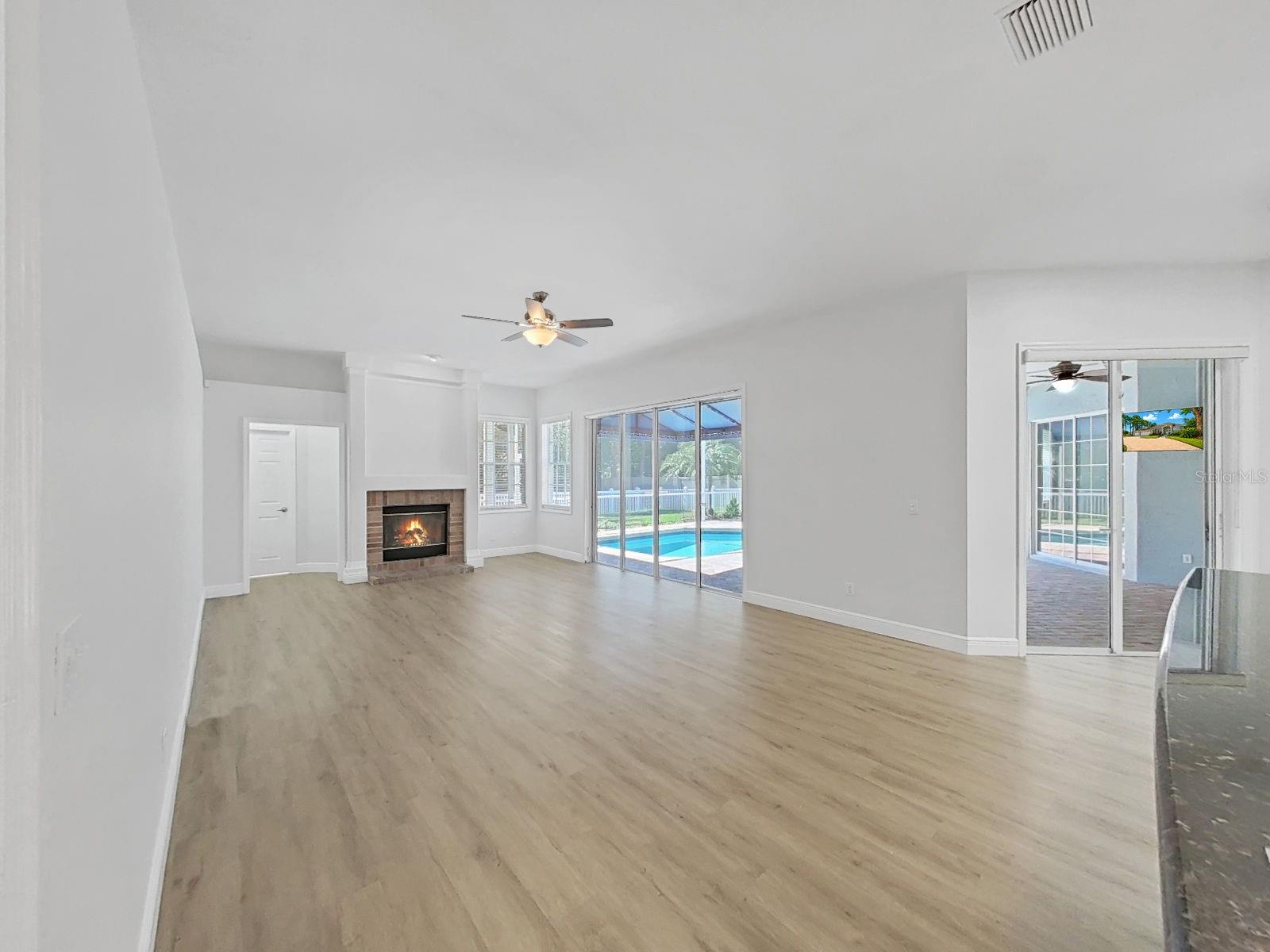 SOUTHFORK AT VAN DYKE FARMS - Residential