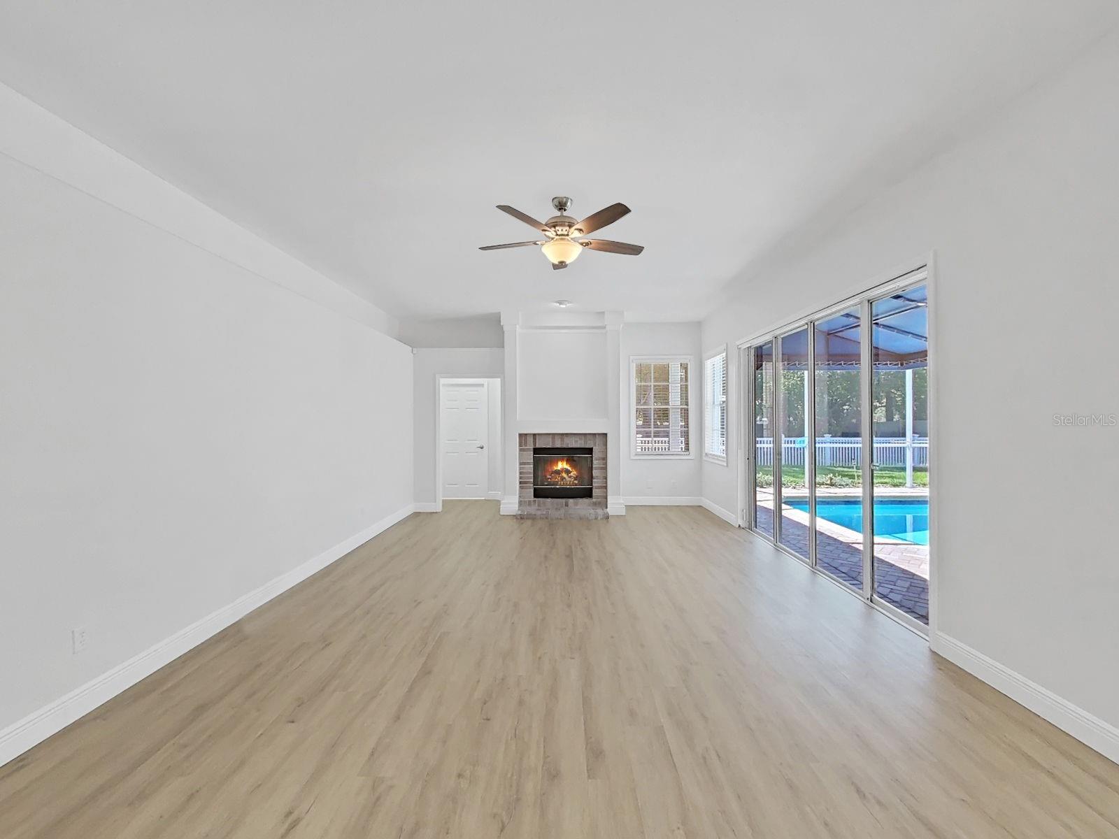 SOUTHFORK AT VAN DYKE FARMS - Residential