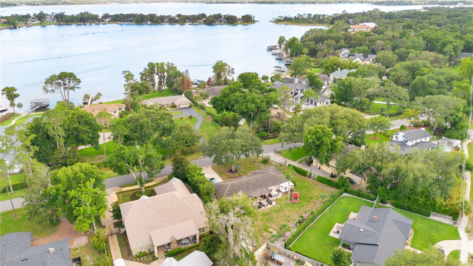 WAUSEON RIDGE - Residential