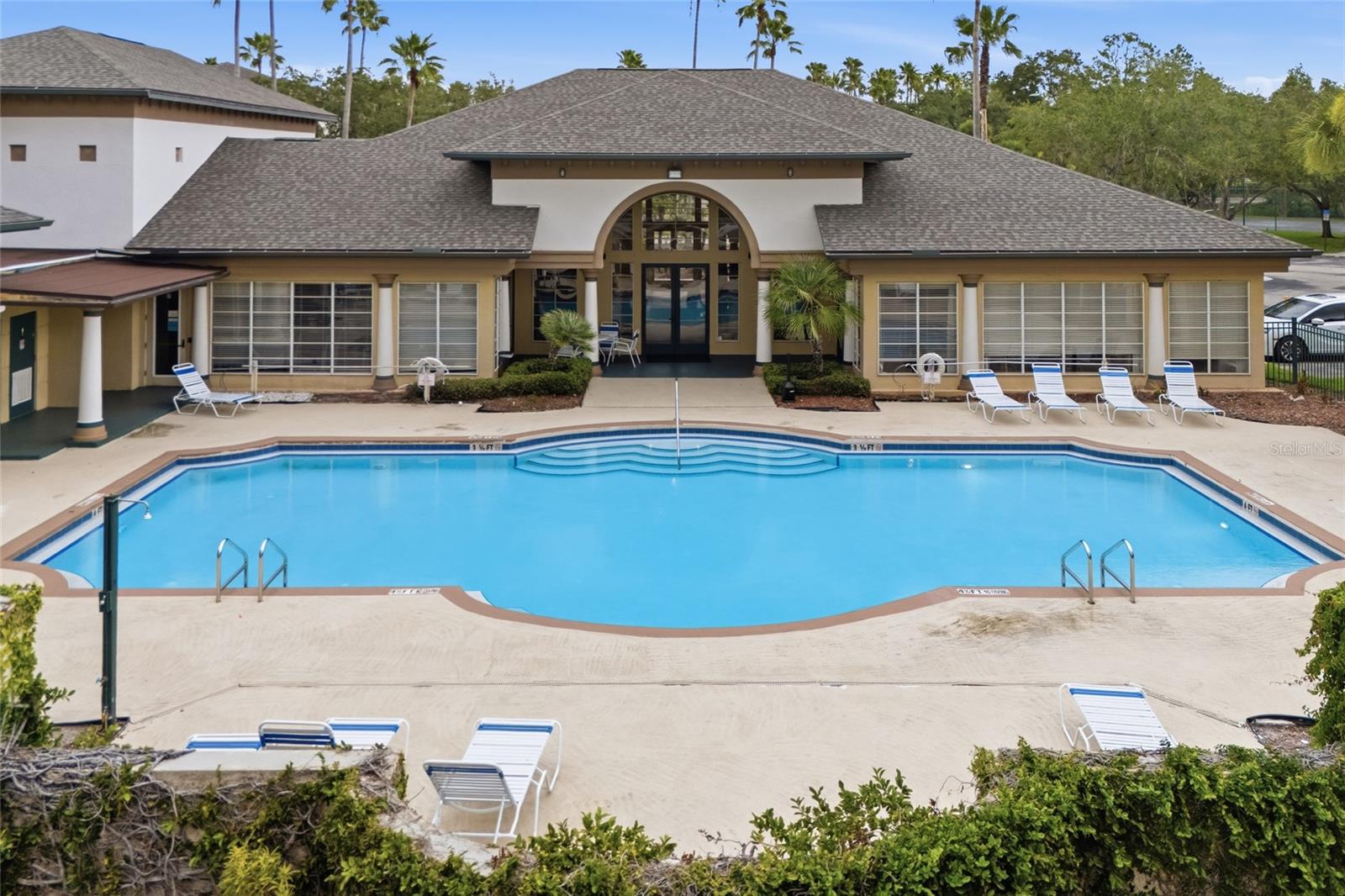 JADE AT TAMPA PALMS - Residential