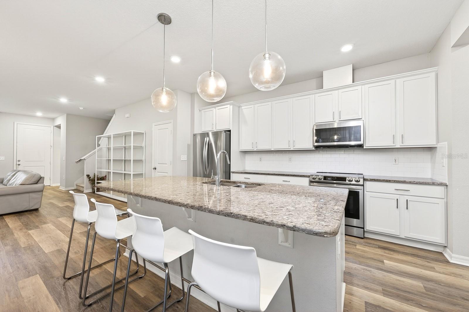 VINEYARDS/HORIZONS WEST PH 2B - Residential