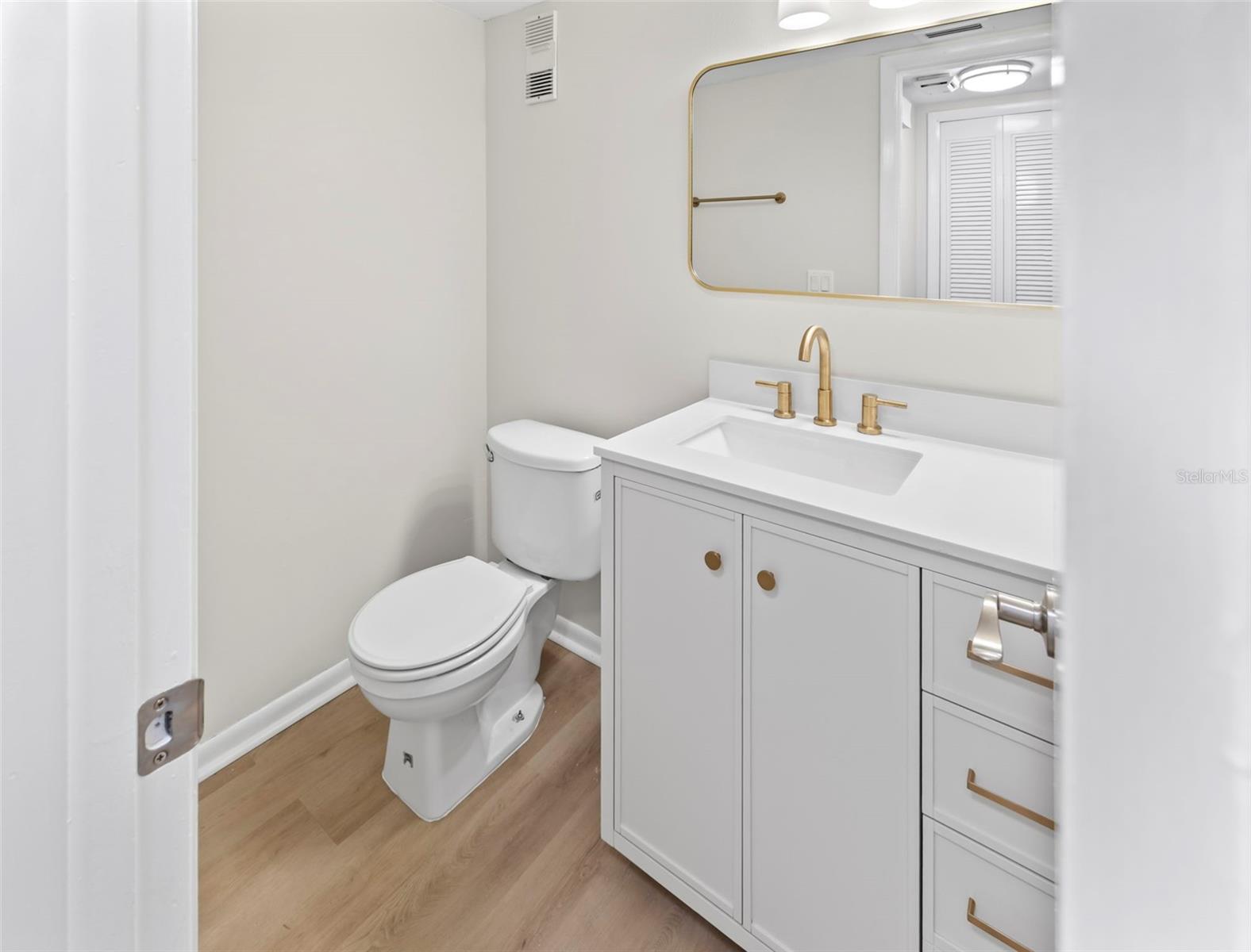 RAINTREE MANOR HOMES CONDOMINI - Residential