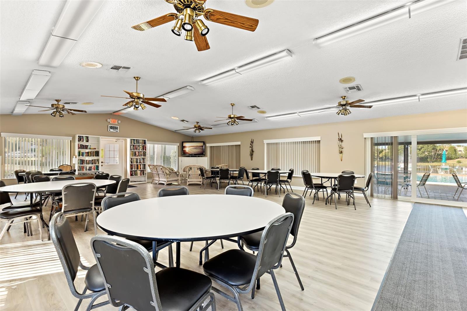 PINE RIDGE AT LAKE TARPON VILLAGE - Residential