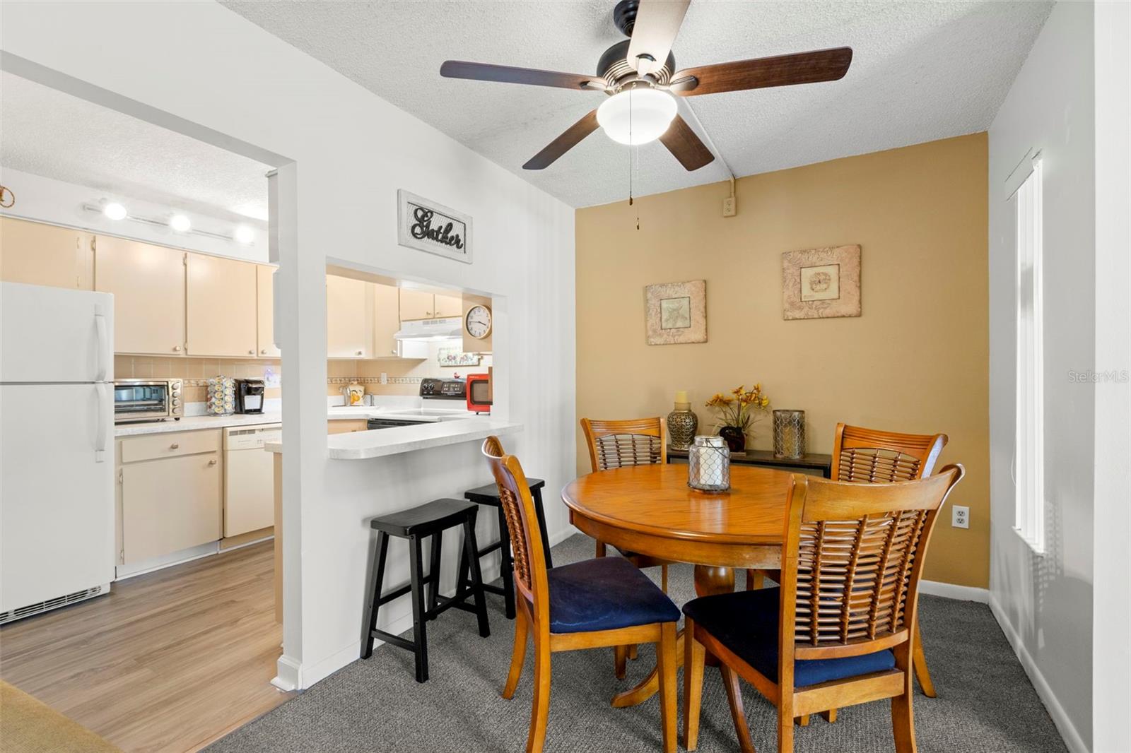 PINE RIDGE AT LAKE TARPON VILLAGE - Residential