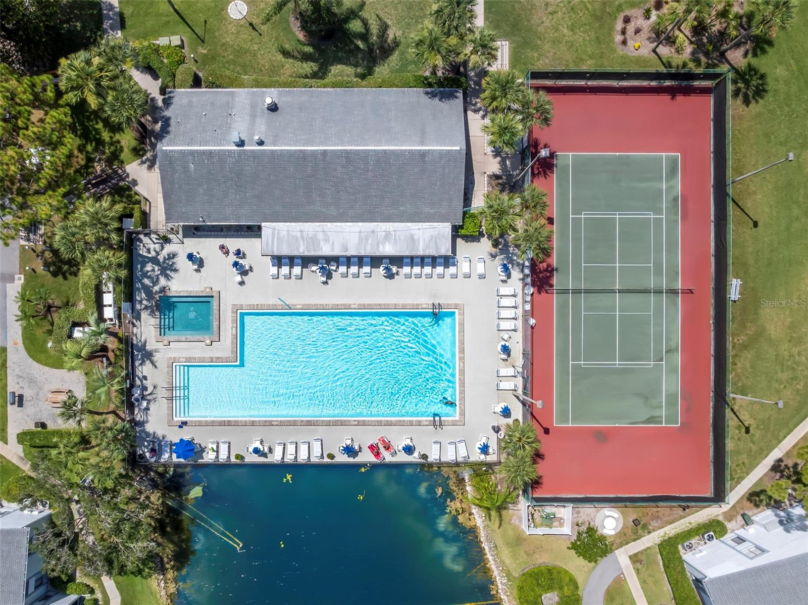 PINE RIDGE AT LAKE TARPON VILLAGE - Residential