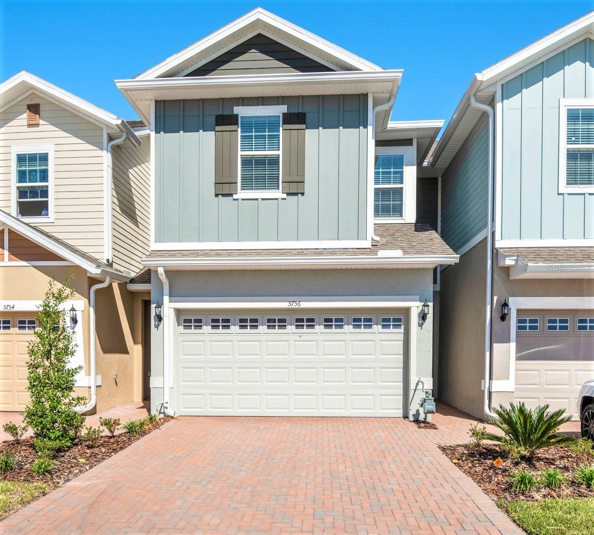 FISHHAWK RANCH WEST TOWNHOMES - Residential