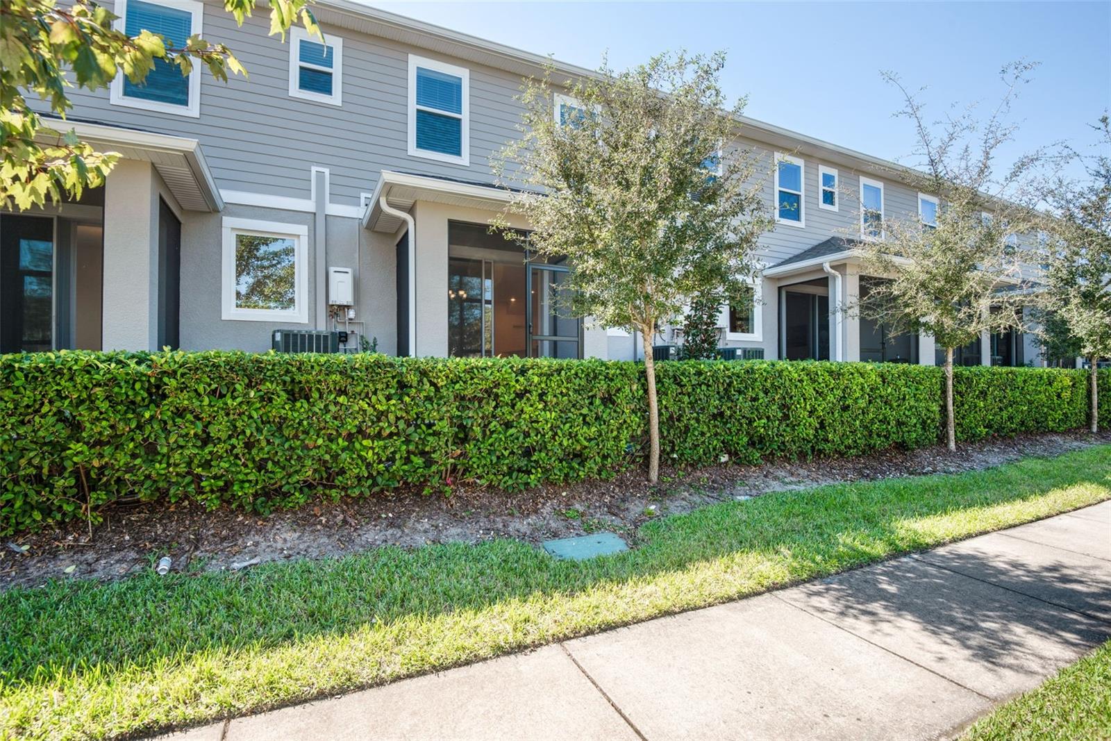 FISHHAWK RANCH WEST TOWNHOMES - Residential