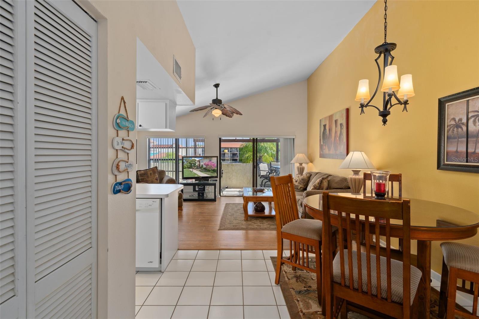 LAKE TARPON VILLAS CONDO - Residential