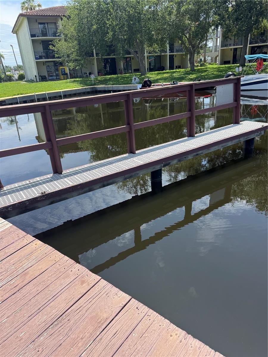 LAKE TARPON VILLAS CONDO - Residential