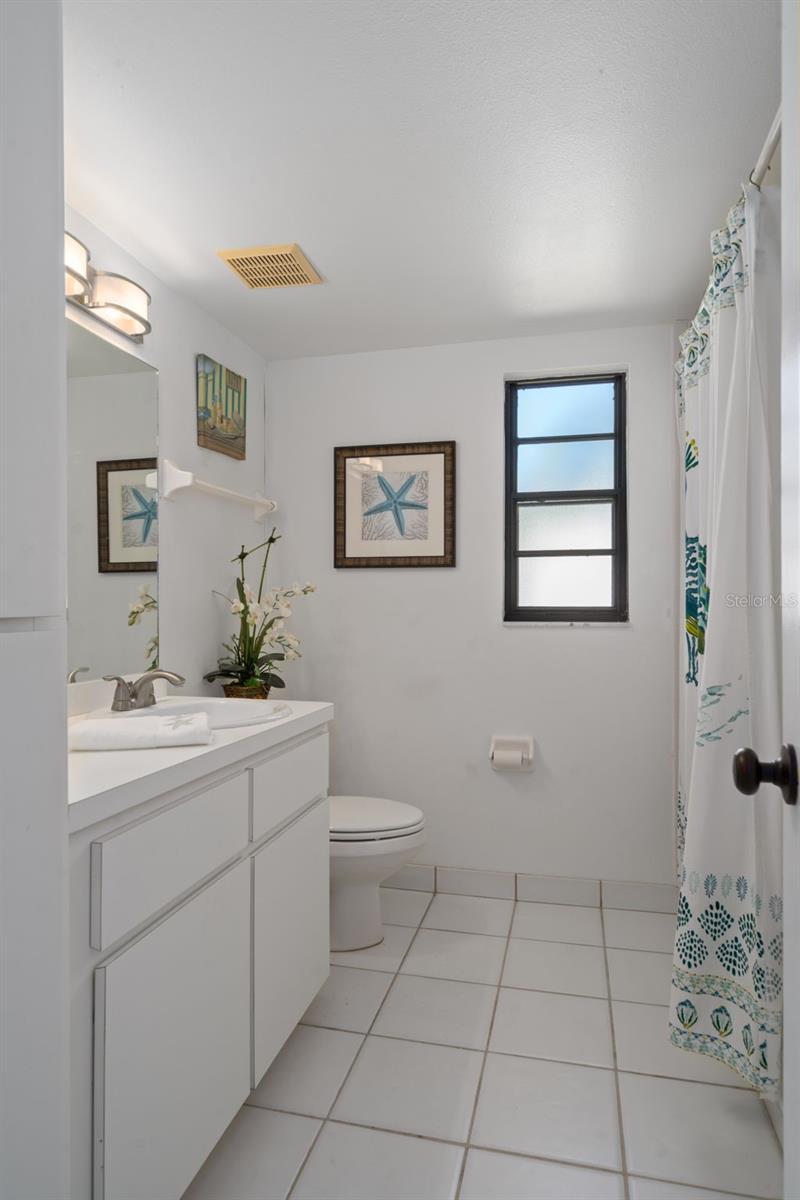 LAKE TARPON VILLAS CONDO - Residential