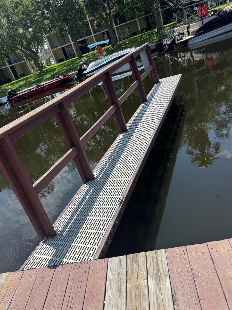 LAKE TARPON VILLAS CONDO - Residential