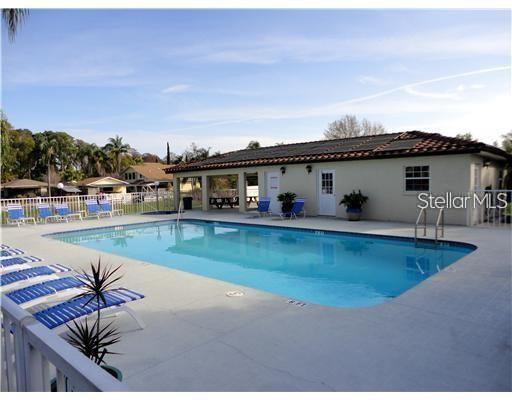 LAKE TARPON VILLAS CONDO - Residential
