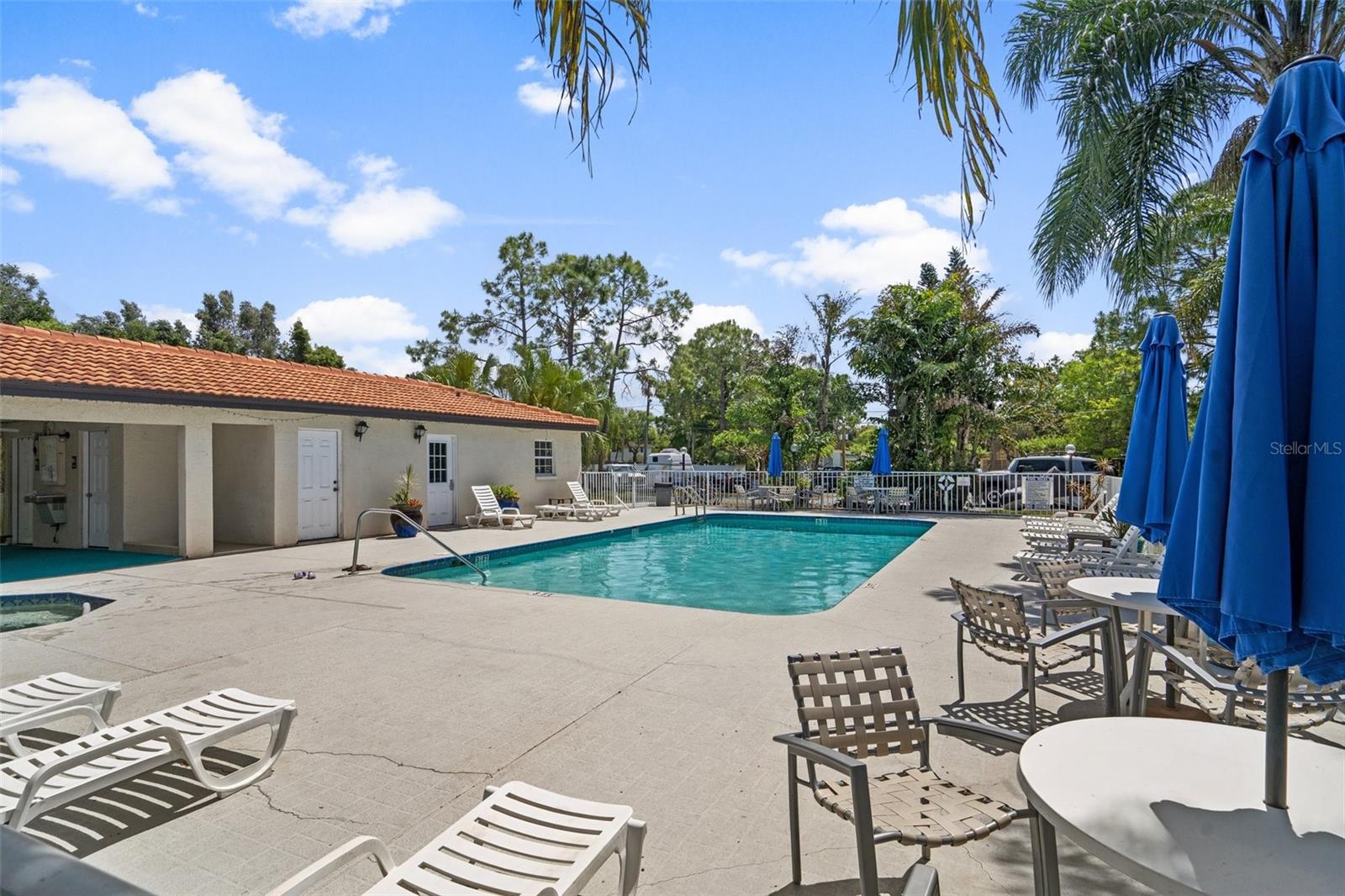 LAKE TARPON VILLAS CONDO - Residential