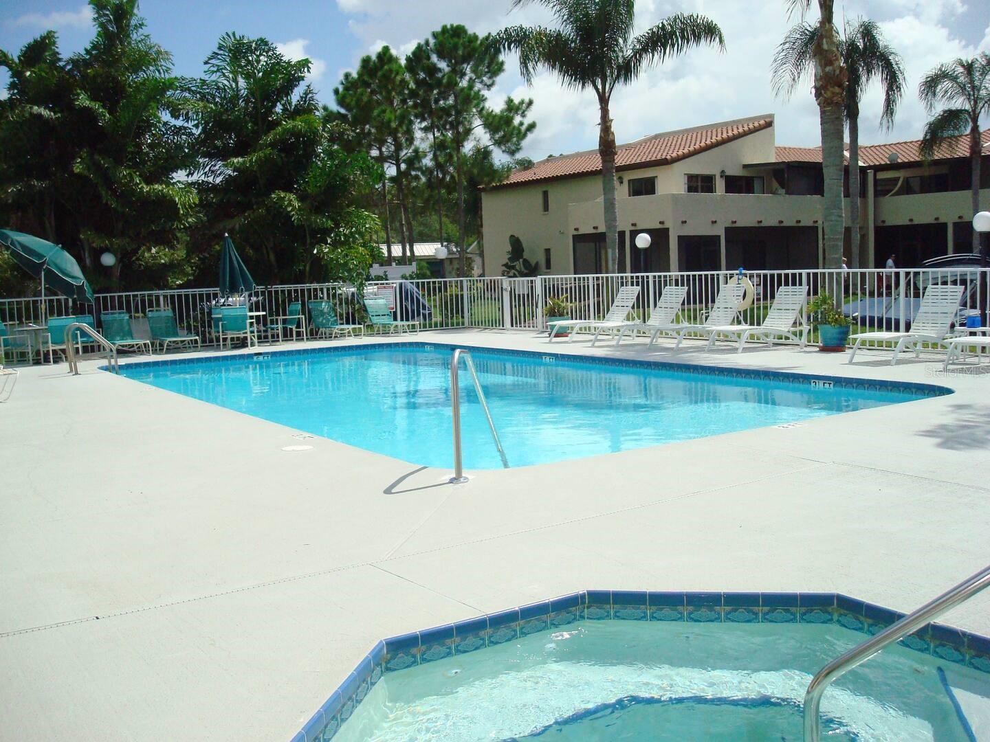 LAKE TARPON VILLAS CONDO - Residential