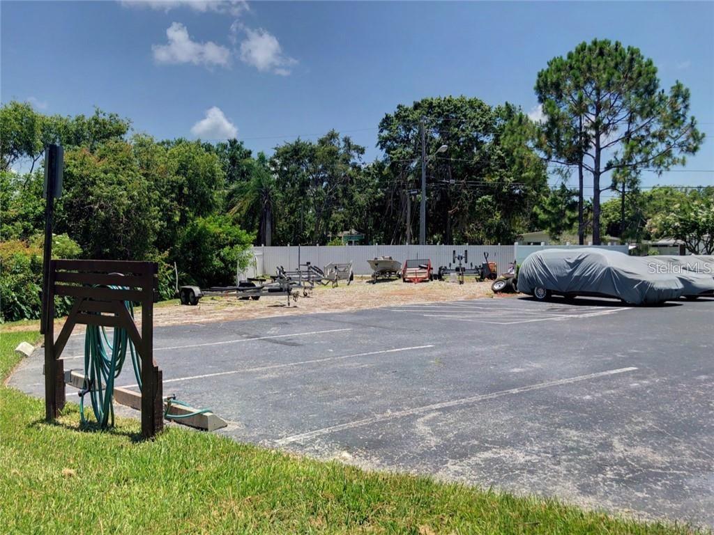 LAKE TARPON VILLAS CONDO - Residential